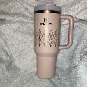 Deco Stanley tumbler limited edition sold out online